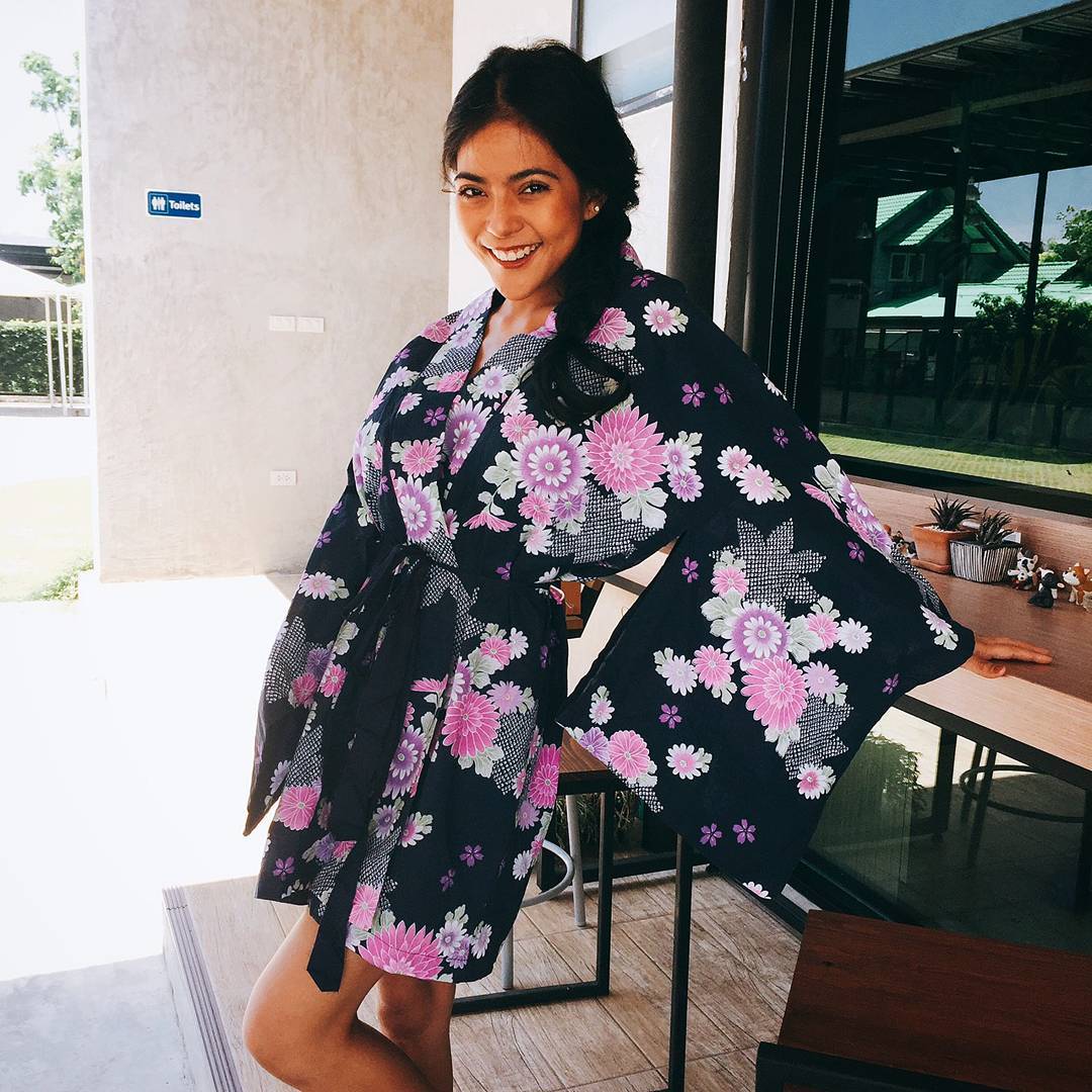 Customer wearing Sumo Vintage